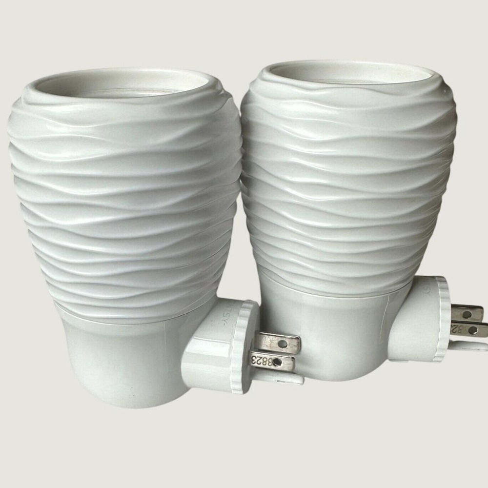Scentsy Wall Fan Diffuser White Textured Spin Design Plug In #55085 Lot of 2